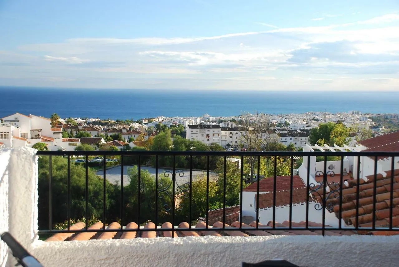 Capistrano Villa Nerja 0*,